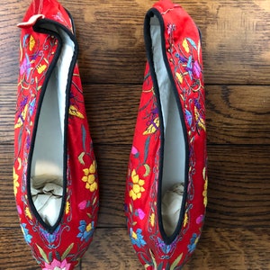 1930s Vintage Red Silk Chinese Embroidered Shoes, Leather Soled ...