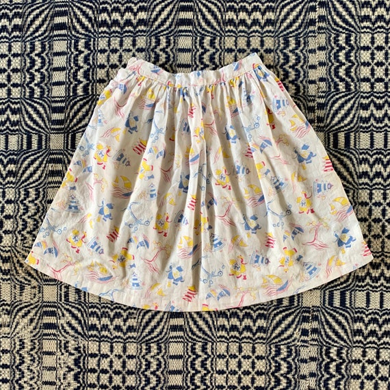 1930s/ 1940s Cotton Skirt with Fun Print, Extra S… - image 1