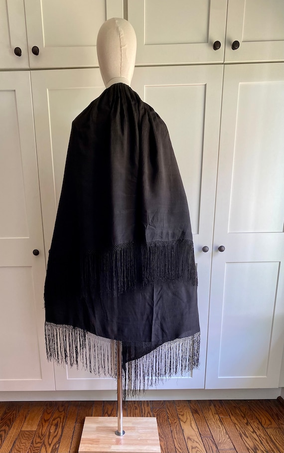 Antique black silk cape with double layer, fringe… - image 6