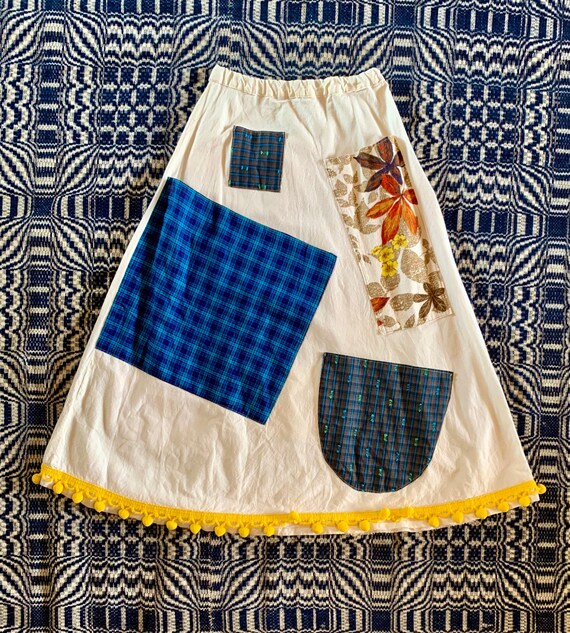 1960s Flour Sack Skirt with Lots of Pockets and Po