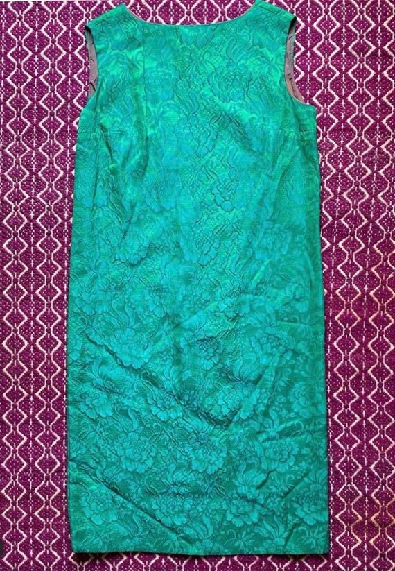 1960s handmade emerald green brocade sleeveless sh