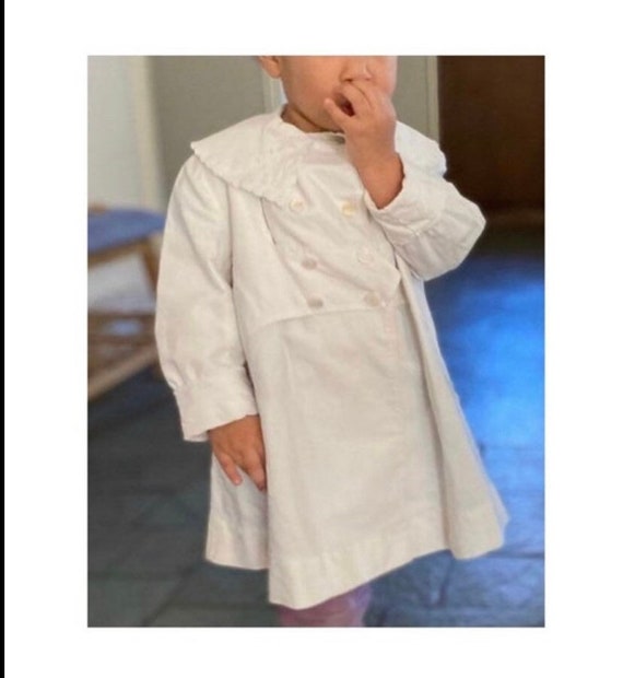 Antique 1900s white toddler dress coat with flora… - image 1