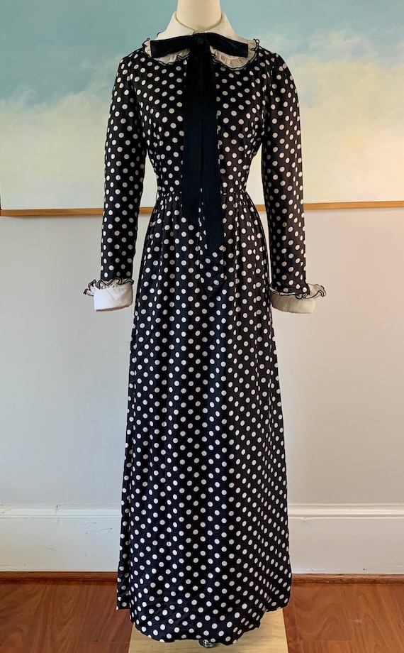 60s/70s Rembrandt polka dot dress with ruffled col