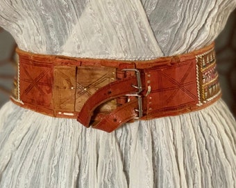 1960s/70s Moroccan Leather Double Buckle Belt