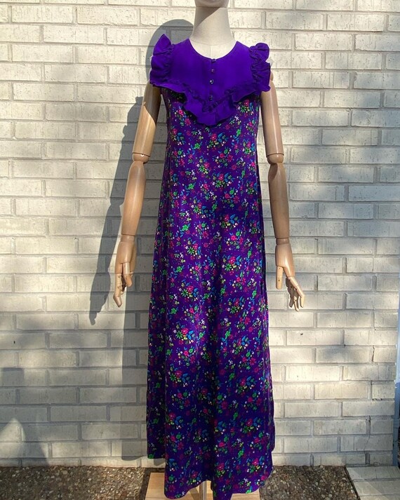 1960s Hawaiian Muu Muu dress, bright purple ruffl… - image 2