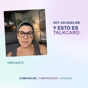 May include: A digital graphic featuring a photograph of a person wearing glasses and a grey head covering. The text reads: SOY JACQUELINE. Y ESTO ES TALKCARD. talkcard.it COMUNICAR. COMPRENDER. AYUDAR. The background is a soft gradient of light purple and blue.
