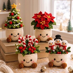 Christmas Crochet Plant Pot Toy,Christmas Flower Pot,Handmade Winter Plush,Stocking Stuffer,Holiday Tiered Tray Decor,Festive Desk Ornament