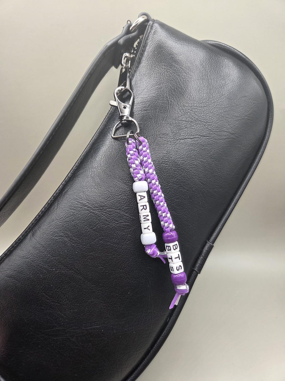 String Baskets Craft Personalized K-pop Zipper Charm | K-pop Fan Keychain | Handmade Woven ...