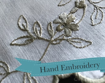 Trailing Florals Fichu - RR110H - Historical Hand Embroidery Design