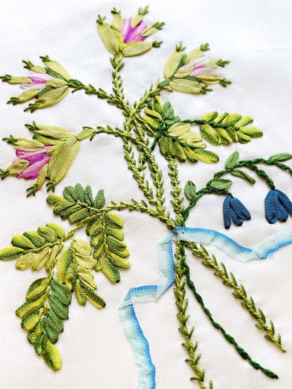 18th Century Ribbon Embroidery Collection e-Book – Romantic
