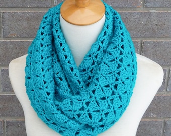 Merino Wool Infinity Scarf - Turquoise Infinity Scarf - Crochet Infinity Scarf - Circle Scarf - Ready to Ship