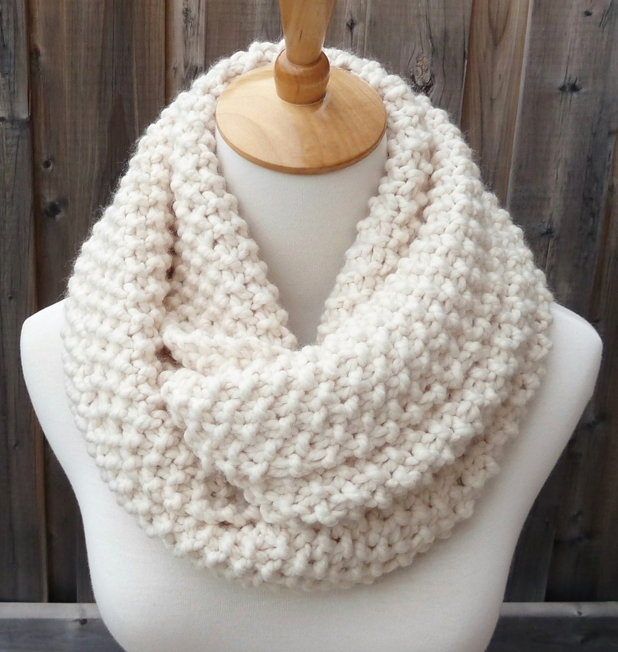 Hand Knit Cream off White Lambswool Infinity Scarf - Super  display picture 1