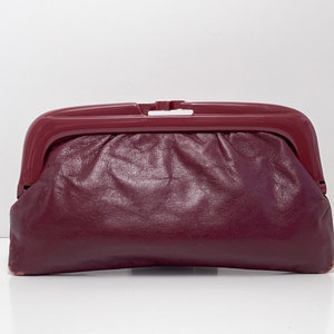 Vintage 1970s/80s Italienische Leder Clutch in Kastanienbraun mit Kunststoff Acryl Rahmen