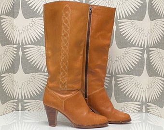 low cut insulated boots