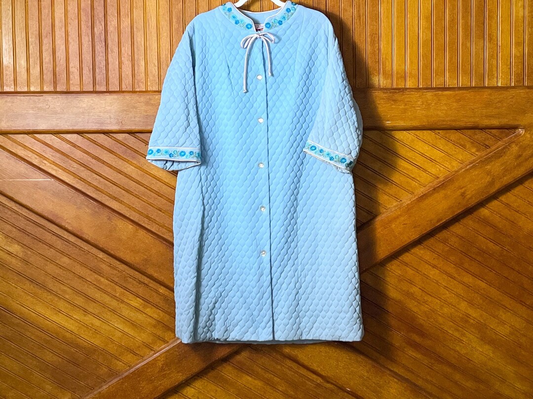 Vintage 1960s Evelyn Pearson Light Blue Quilted Robe With Etsy