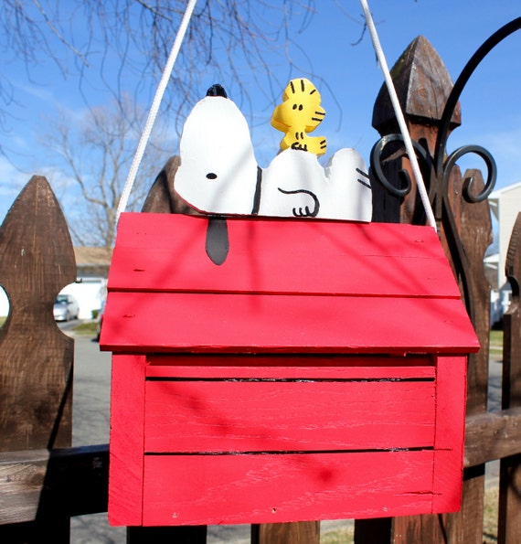 Snoopy Birdhouse - Etsy