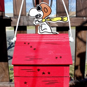 Snoopy Flying Ace birdhouse. image 3