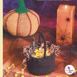 Halloween Treats Crochet Pattern/Annie&#39;s Scrap Crochet Club