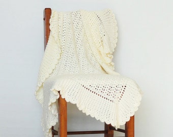 Crochet Baby Heirloom Blanket in Antique White/Baby Shower Gift