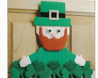 Leprechaun Plastic Canvas Pattern/Annie's International Pattern Club