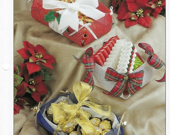 Easy Gift Baskets Plastic Canvas Pattern/Annie's International Pattern Club