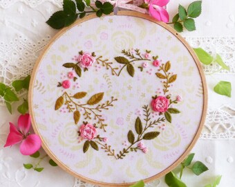 Modern Hand Embroidery Kit | 6 inch (15 cm) Floral Hoop Art Embroidery Pattern by Tamar Nahir - Yanai - FLOWER HEART