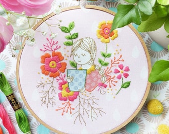 Modern Hand Embroidery Kit | 6 inch (15 cm) Nursery Decor Hoop Art Embroidery Pattern by Tamar Nahir - Yanai - GARDEN LADY