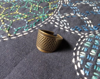 Knuckle Thimble | Little House Adjustable Ring Knuckle Thimble for Sashiko, Hand Quilting, Sewing - BRONZE