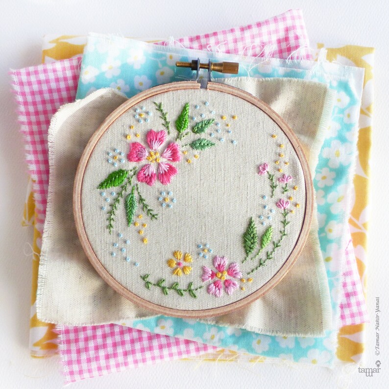 Modern Hand Embroidery Kit 4 inch 10 cm Floral Hoop Art Embroidery Pattern by Tamar Nahir Yanai CIRCLE OF FLOWERS image 1