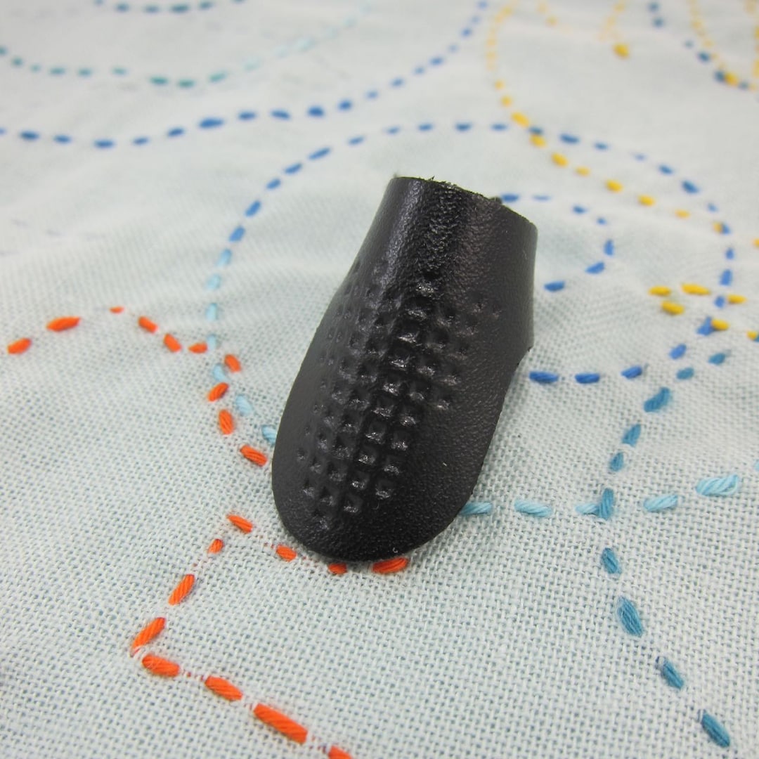 Sashiko Thimble Adjustable Leather Palm Thimble for Sashiko, Boro  Stitching, Hand Embroidery, Made in Japan 