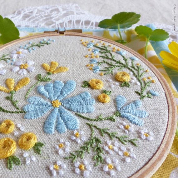 Modern Hand Embroidery Kit | 4 Inch (10 Cm) Floral Hoop Art