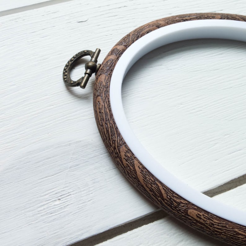 SMALL OVAL Plastic Embroidery Hoop 3.5 in x 5 in Faux Wood Flexi Hoop Oval Embroidery Hoop Frame