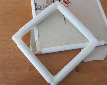 11"x11" Q-Snap Needlework Frame for Embroidery, Cross Stitch, Quilting, Beading, Fabric Painting