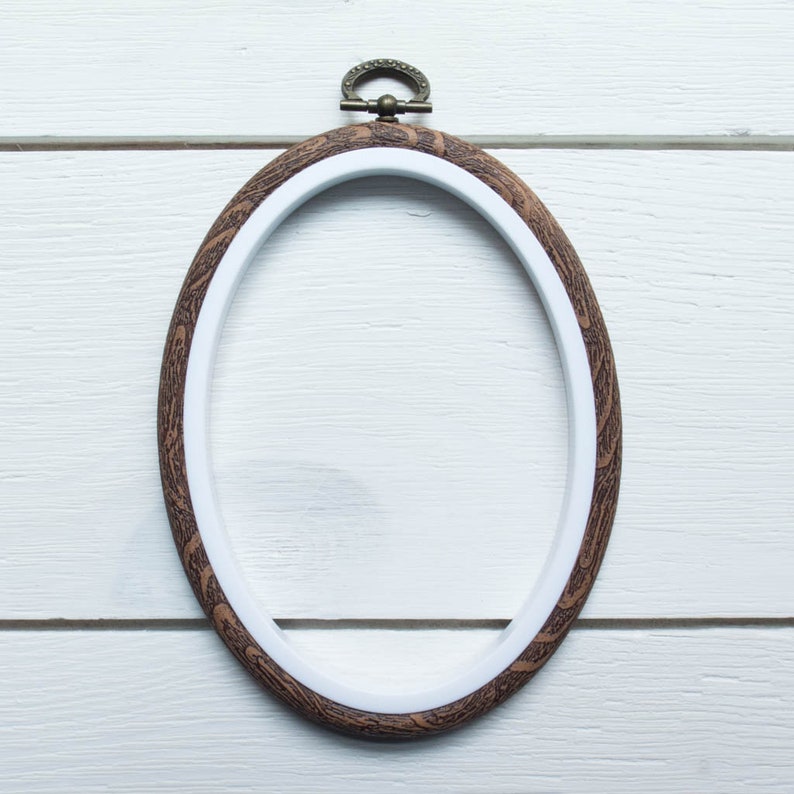 SMALL OVAL Plastic Embroidery Hoop 3.5 in x 5 in Faux Wood Flexi Hoop Oval Embroidery Hoop Frame
