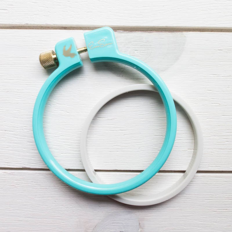 Embroidery Hoop | 4 inch (10 cm) Plastic Embroidery Hoop - Eversewn E…