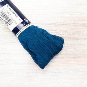 Sashiko Thread | 100 m Large Skein Japanese Cotton Thread for Sashiko Stitching, Visible Mending, Hand Quilting - 100m COBALT BLUE (#109)