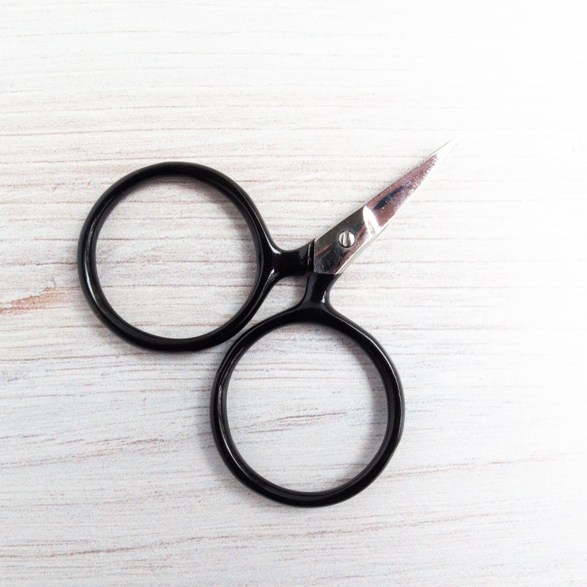 Cute Embroidery Scissors Small Black Handle Scissors, Modern