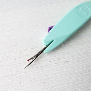 Seam Ripper | I Sew For Fun Retractable Seam Ripper and Thread Cutter for Sewing, Quilting, Needlework, Hand Embroidery, Cross Stitch