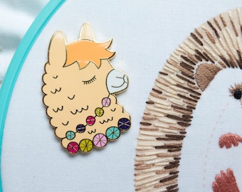 Needle minder | Enamel Needleminder for Cross Stitch, Hand Embroidery, Quilting, Needle Magnet - LLAMA