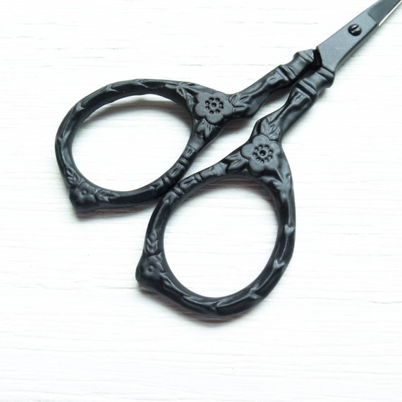 Cat Embroidery Scissors Sewing Scissors, Thread Snips, Cute Scissor for  Embroidery, Cross Stitch, Quilting Cat Snips 