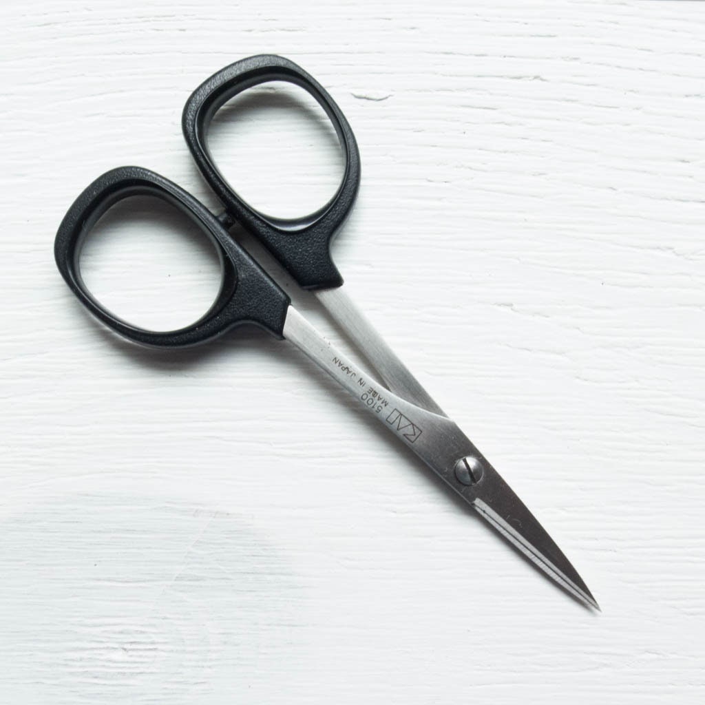 Kai 5100C 4-inch Needle Crafting Scissors