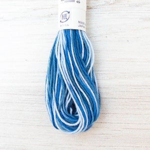 Sashiko Thread | Variegated Japanese Sashiko Cotton Thread for Sashiko Embroidery, Boro Mending, Hand Quilting - BLUE WHITE (#52)