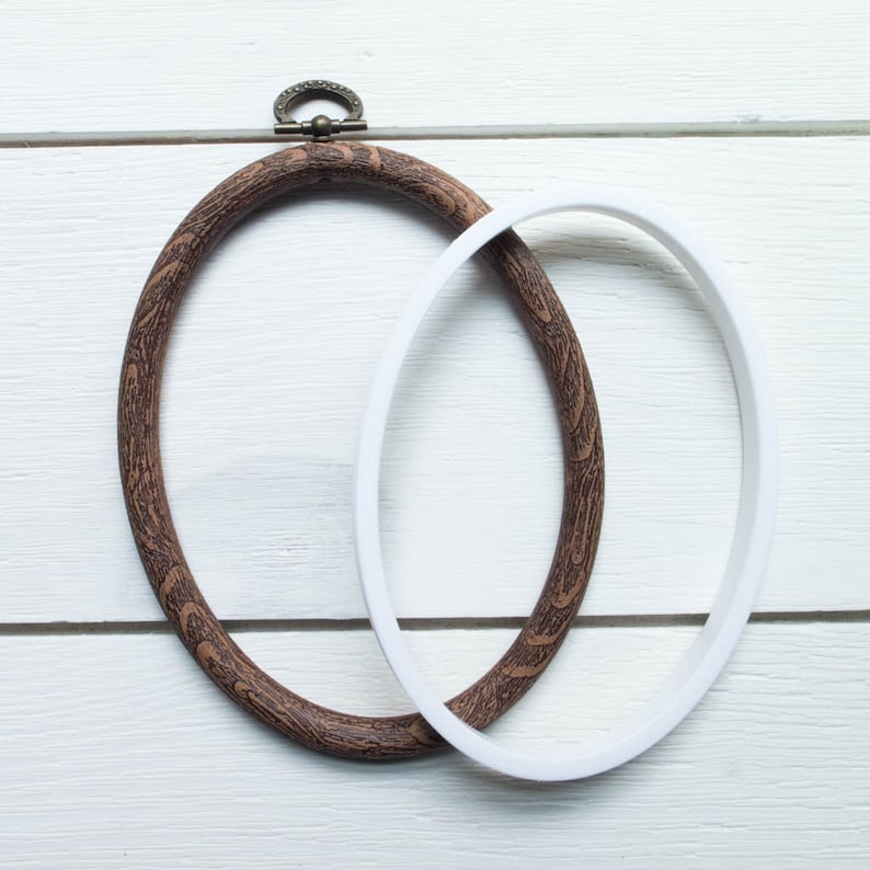 SMALL OVAL Plastic Embroidery Hoop 3.5 in x 5 in Faux Wood Flexi Hoop Oval Embroidery Hoop Frame