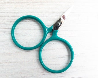 Cute Embroidery Scissors | Small Green Handle Scissors, Modern Embroidery Scissors, Snips, Thread Snips - GREEN PUTFORDS