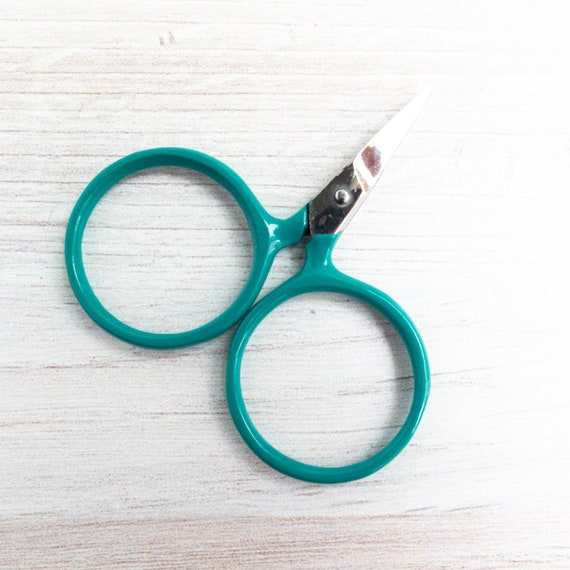 Cute Embroidery Scissors Small Green Handle Scissors, Modern Embroidery  Scissors, Snips, Thread Snips GREEN PUTFORDS 