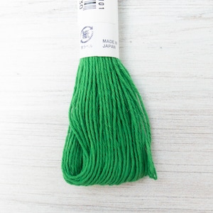 Green Sashiko Thread | Traditional Japanese Cotton Thread for Sashiko, Boro Mending, Big Stitch Quilting, Embroidery - VIRIDIAN GREEN (#26)
