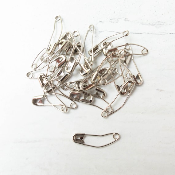 Curved Safety Pins Bohin Curved Safety Pins Size 1 1.125 Inches Long for  Quilting, Sewing, Craft Projects 100 Pack BOHIN SIZE 1 