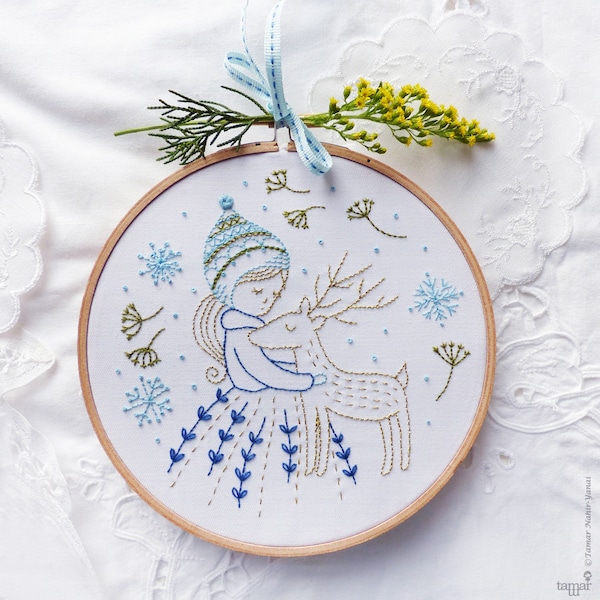 Winter Modern Hand Embroidery Kit | 6 inch (15 cm) Holiday  Hoop Art Embroidery Pattern by Tamar Nahir - Yanai -  GOLDEN DEER