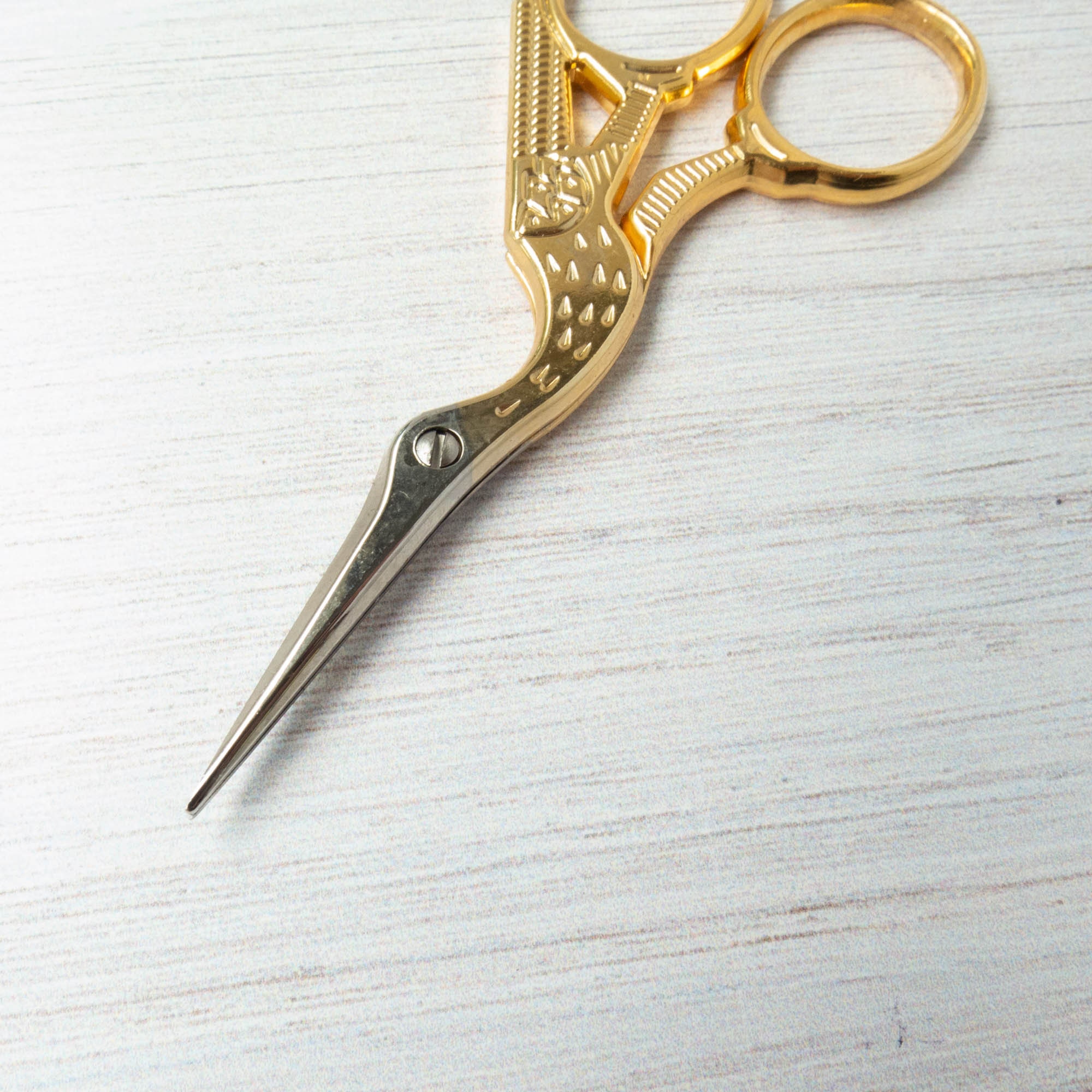 Golden Stork Embroidery Scissors 3.5 Inch Fine Italian Needlework