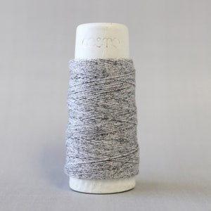 COSMO Hidamari Sashiko Thread | Cotton Sashiko Embroidery Thread - COOKIES and CREAM (#205)